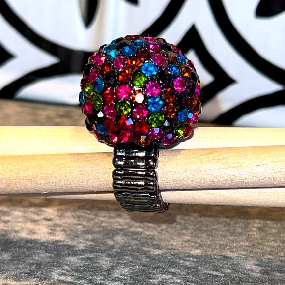 Colorful Round Statement Ring - Picture 1 of 3